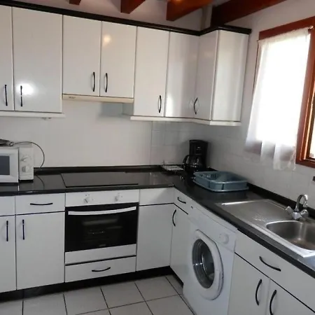 Maison Messanges, 4 Pieces, 6 Personnes - Fr-1-379-9 *